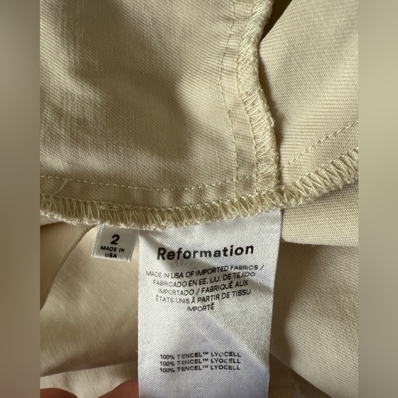 Reformation Mason pants - color Sugar - size 2 - tencel fabric - classic - Picture 4 of 7